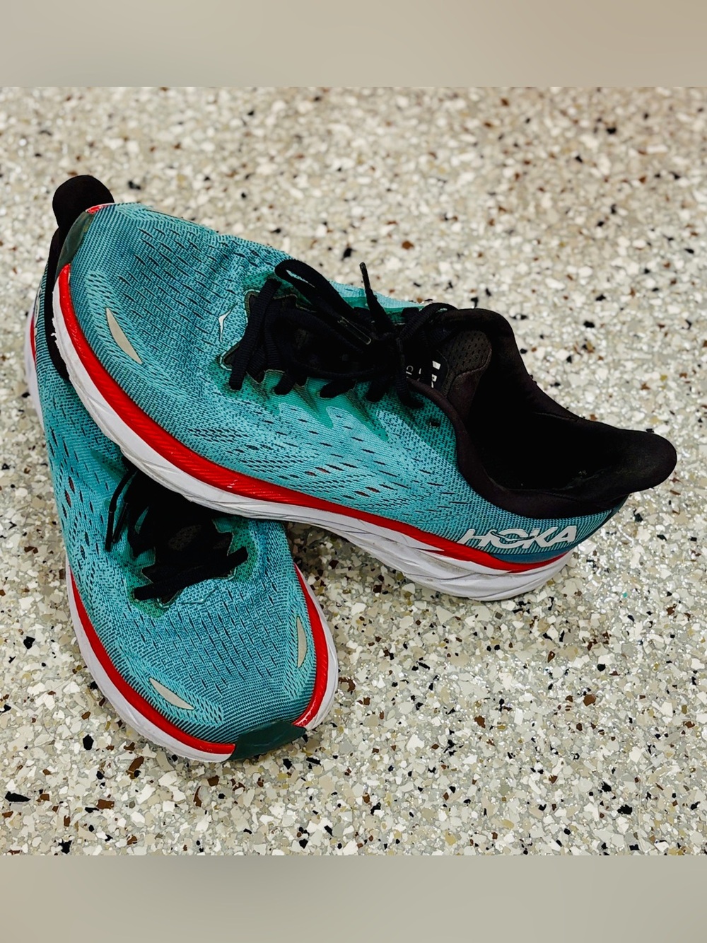 Hoka One One Clifton 8 RTAR Running Shoes Woman’s 8.5 Wide D